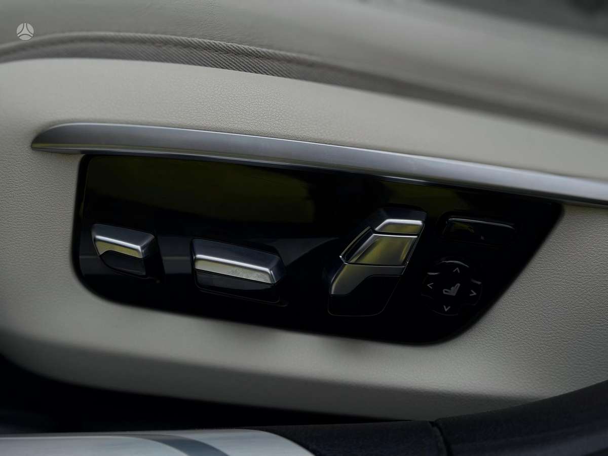 BMW 740, 3.0 l., Седан