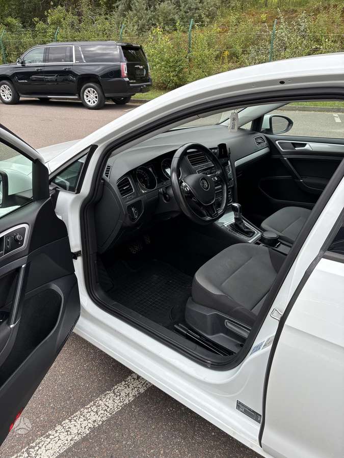 Volkswagen Golf, hečbekas