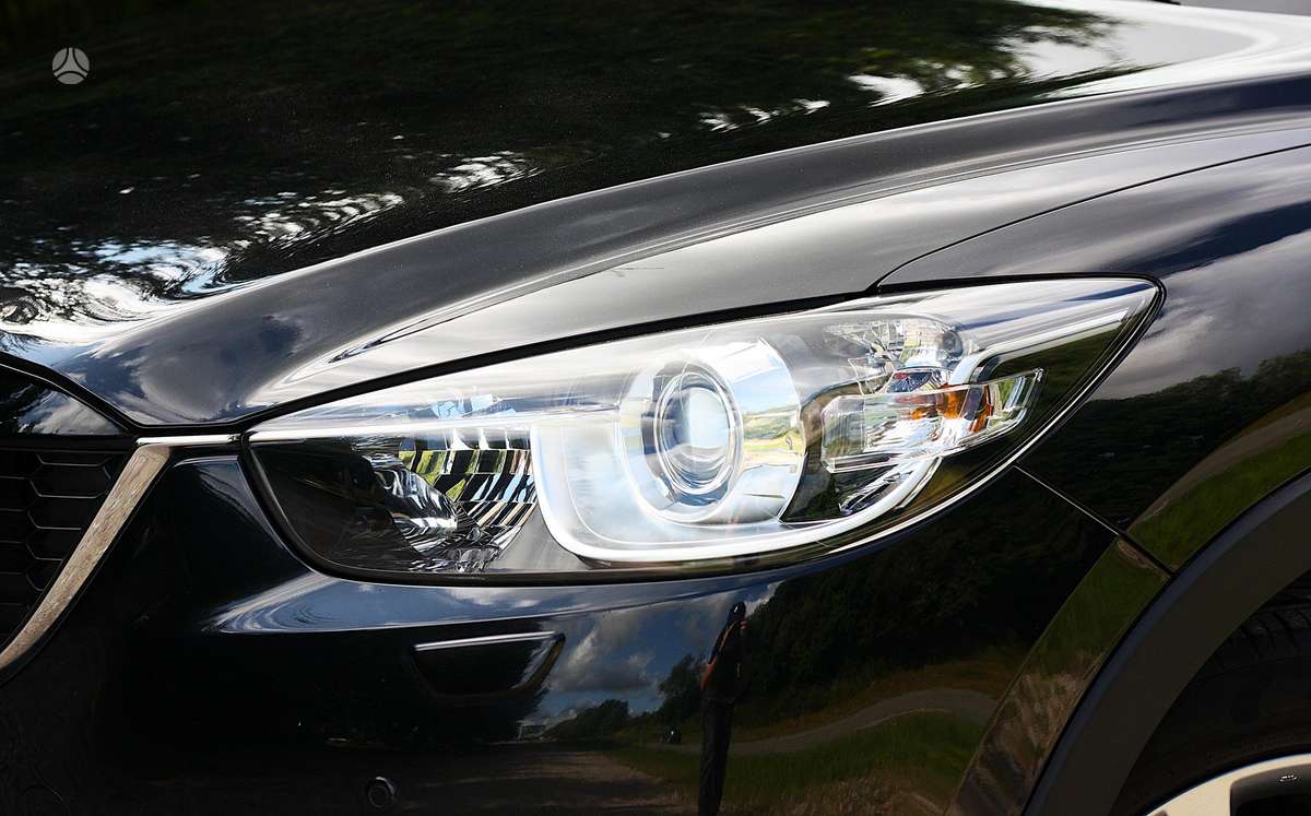 Mazda CX-5, 2.2 l., off-road / crossover