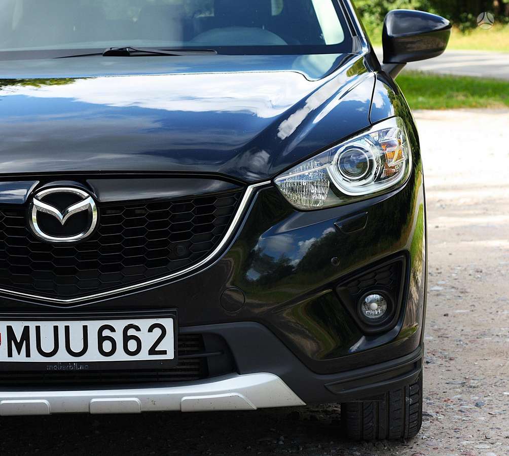 Mazda CX-5, 2.2 l., off-road / crossover