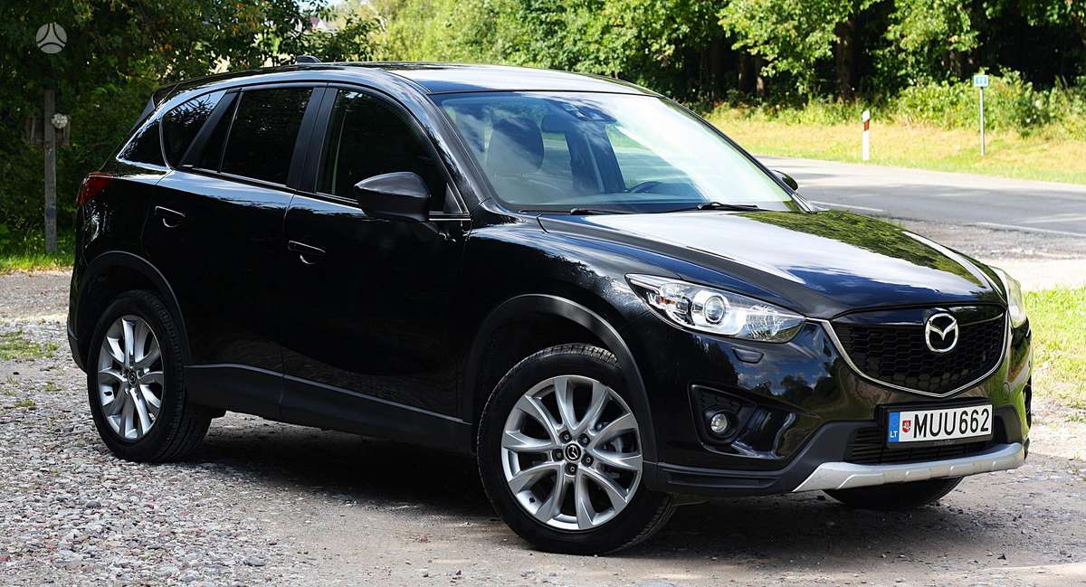 Mazda CX-5, 2.2 l., off-road / crossover