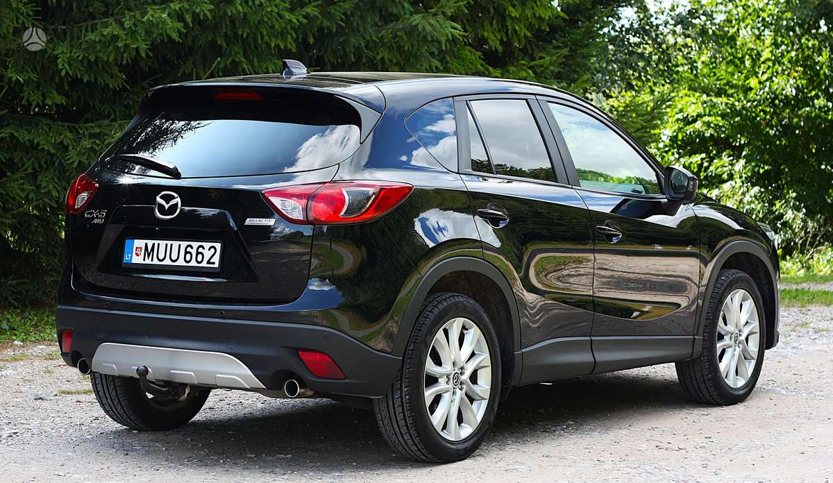 Mazda CX-5, 2.2 l., off-road / crossover