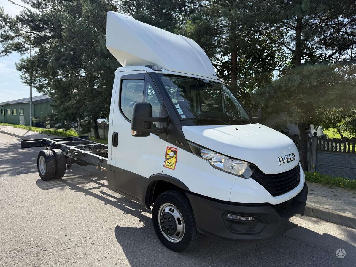 Iveco 50C16, cab-chassis trucks
