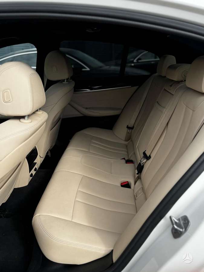 BMW 530, 2.0 l., Седан