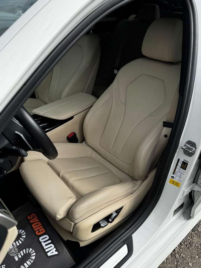 BMW 530, 2.0 l., Седан
