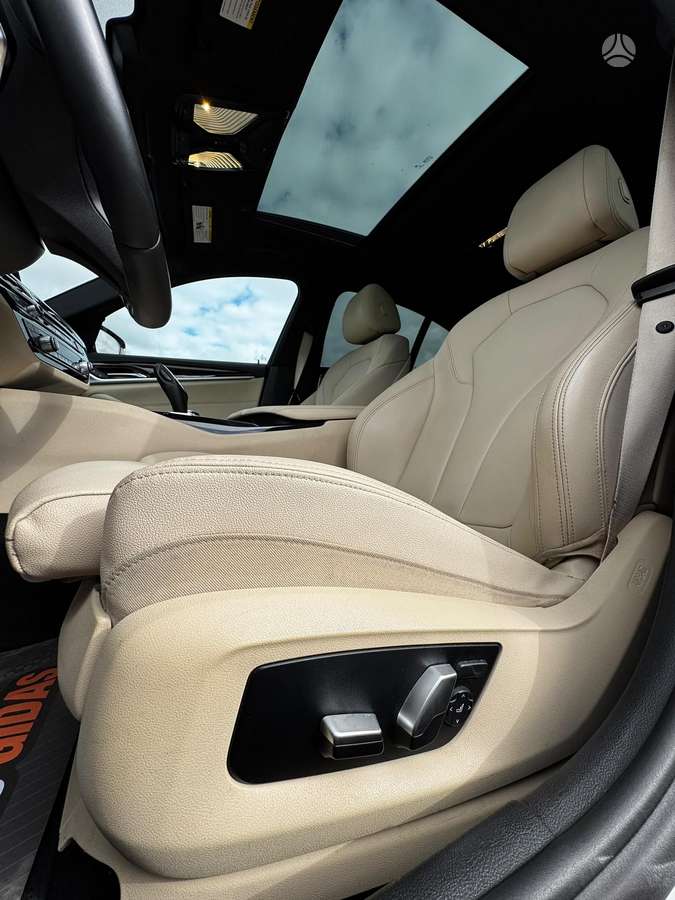 BMW 530, 2.0 l., Седан