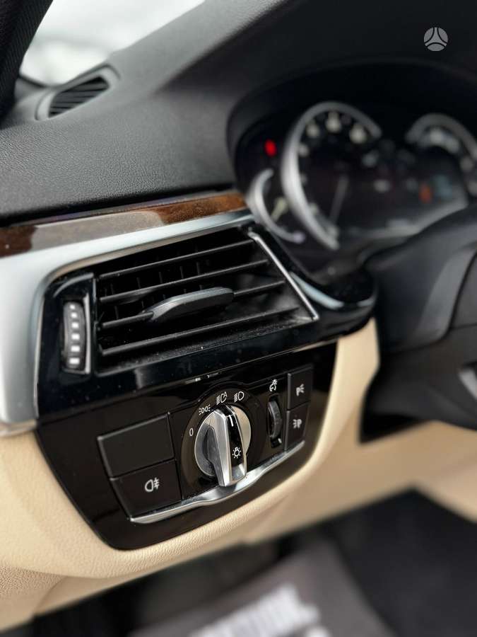 BMW 530, 2.0 l., Седан