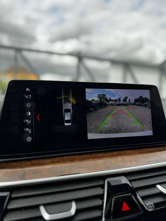 BMW 530, 2.0 l., Седан