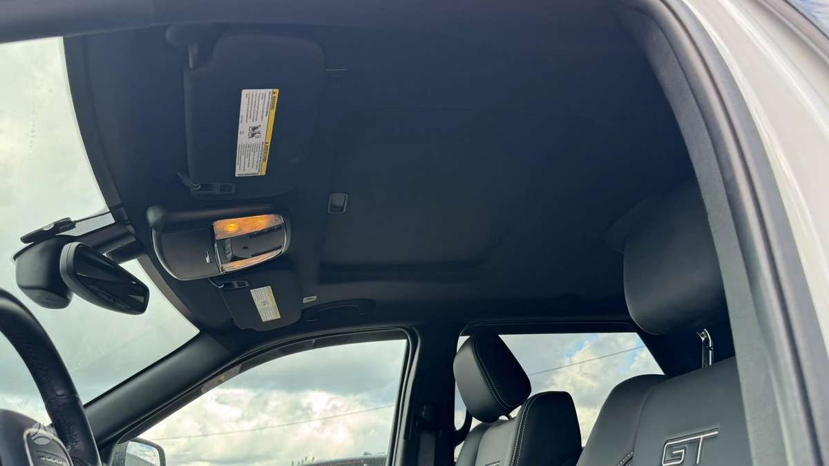 Dodge Durango, 3.6 l., off-road / crossover