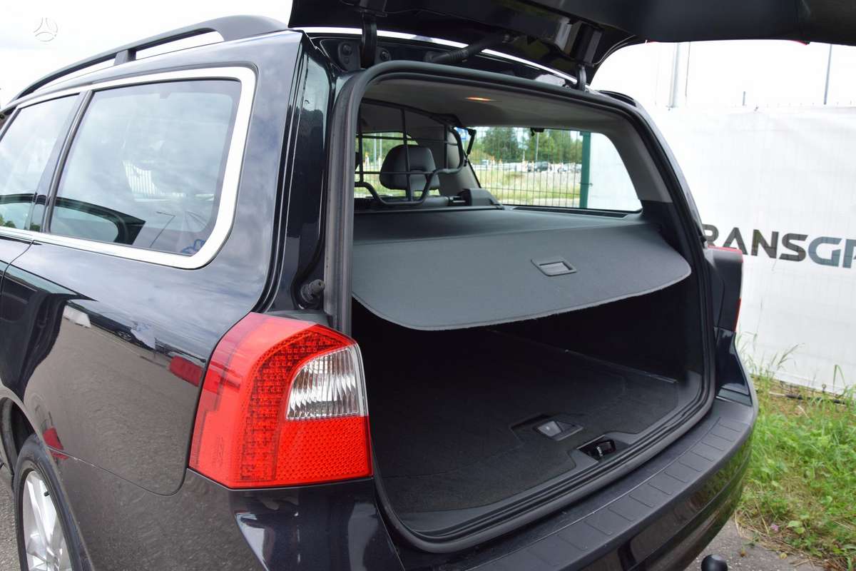 Volvo V70, 2.0 l., Универсал