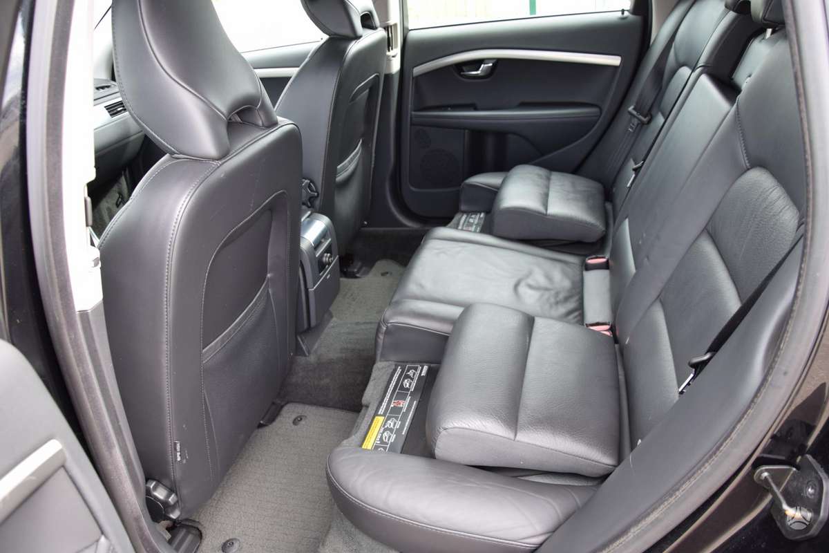 Volvo V70, 2.0 l., Универсал