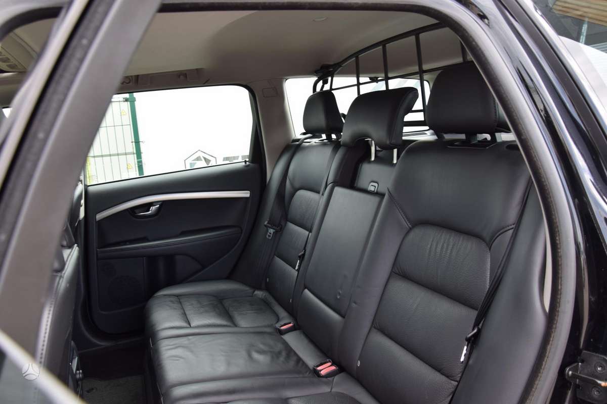 Volvo V70, 2.0 l., Универсал