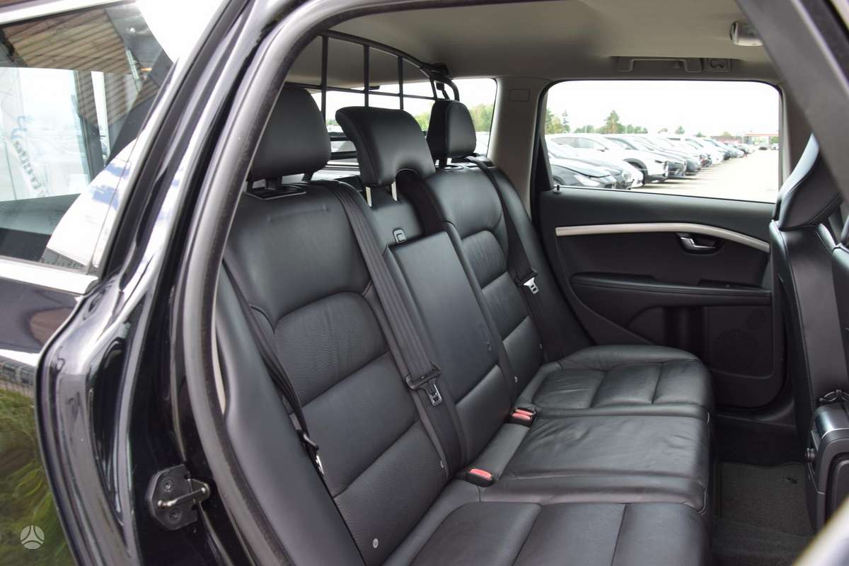 Volvo V70, 2.0 l., Универсал