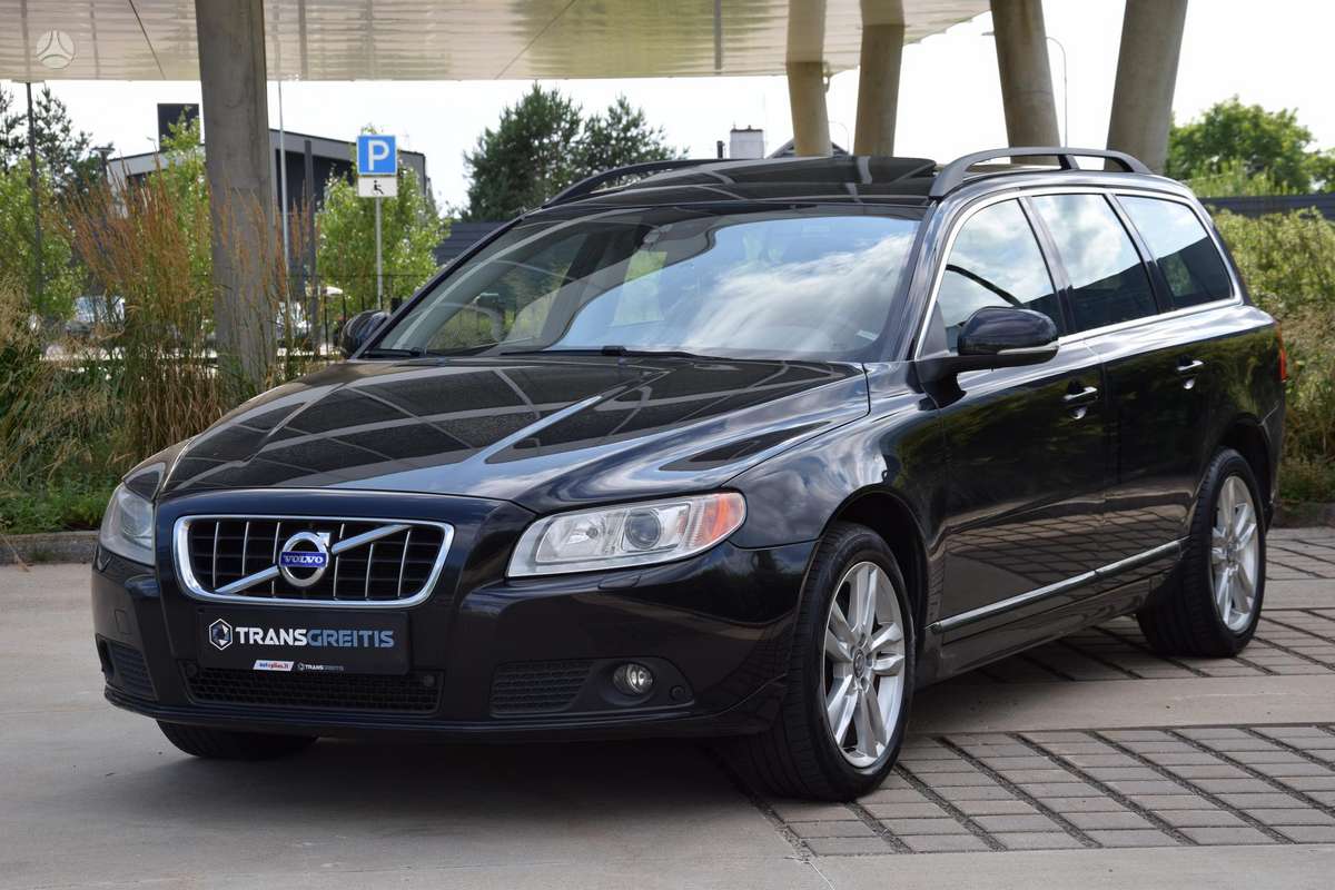 Volvo V70, 2.0 l., Универсал