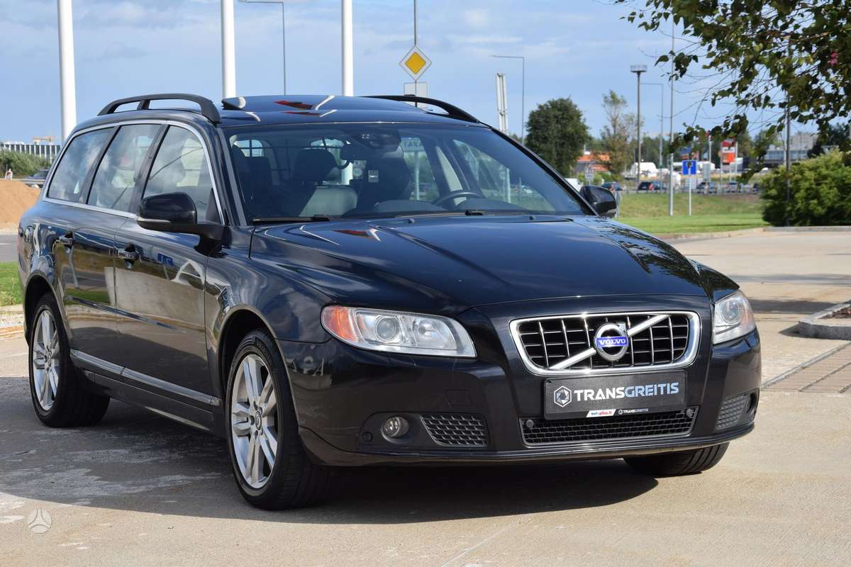 Volvo V70, 2.0 l., Универсал