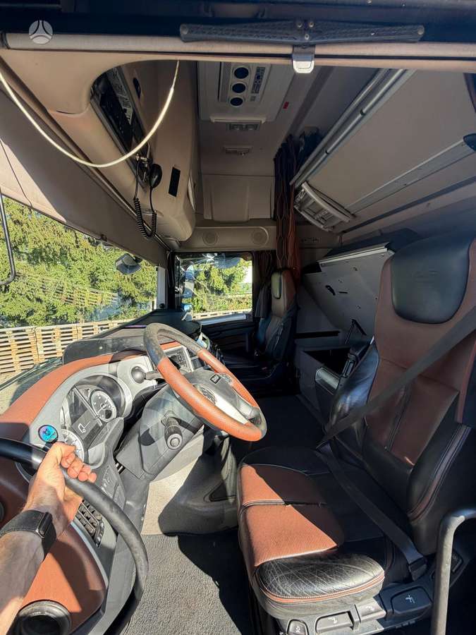 DAF XF530. ( Vokiškas), double sleeper