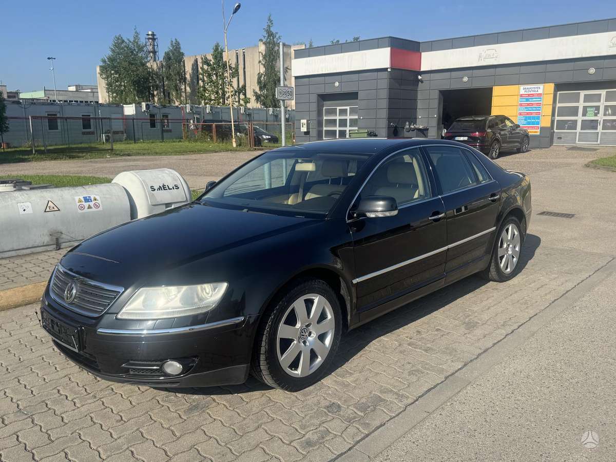 Volkswagen Phaeton - 3