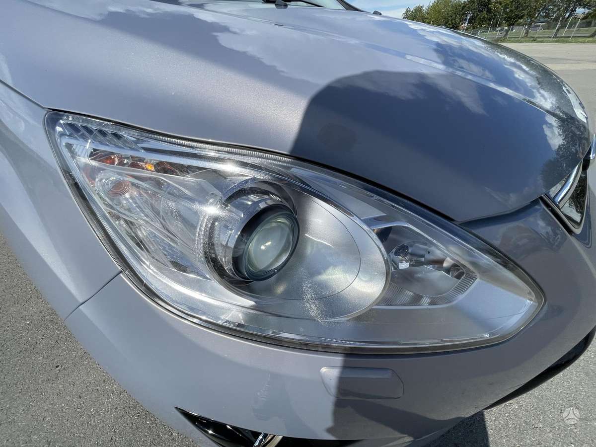 Ford C-MAX, 1.0 l., Минивэн
