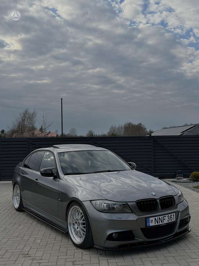 BMW 325, 2.5 l., Седан