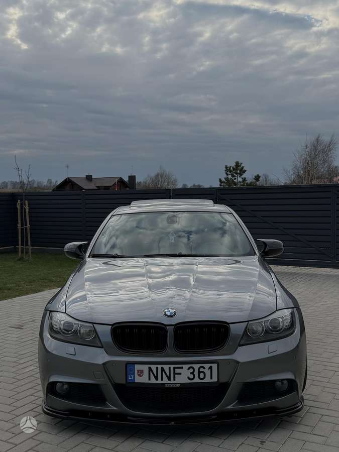 BMW 325, 2.5 l., Седан