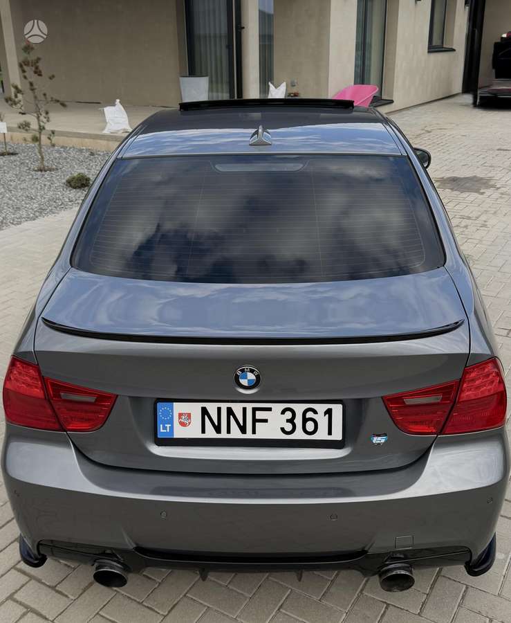 BMW 325, 2.5 l., Седан