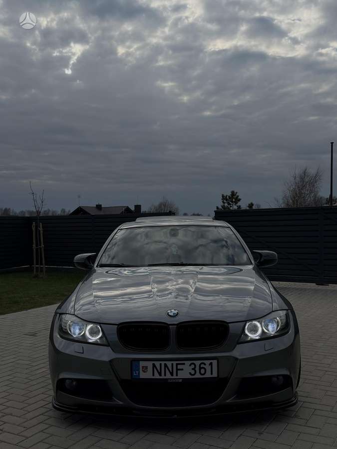 BMW 325, 2.5 l., Седан