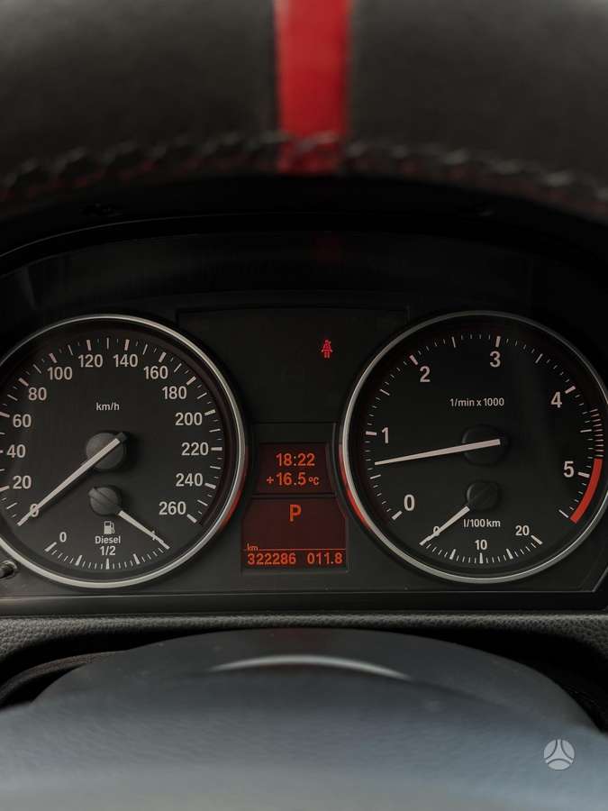 BMW 325, 2.5 l., Седан