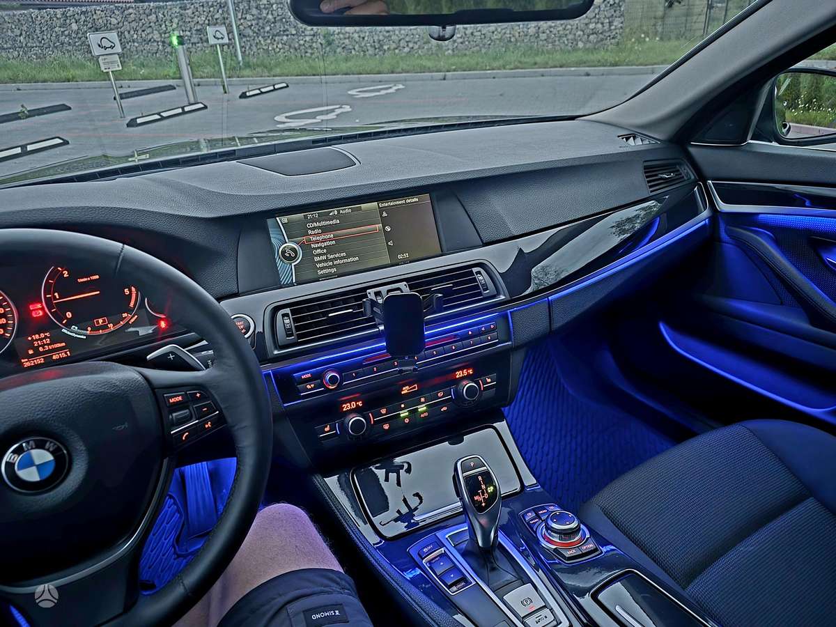 BMW 520, 2.0 l., Седан
