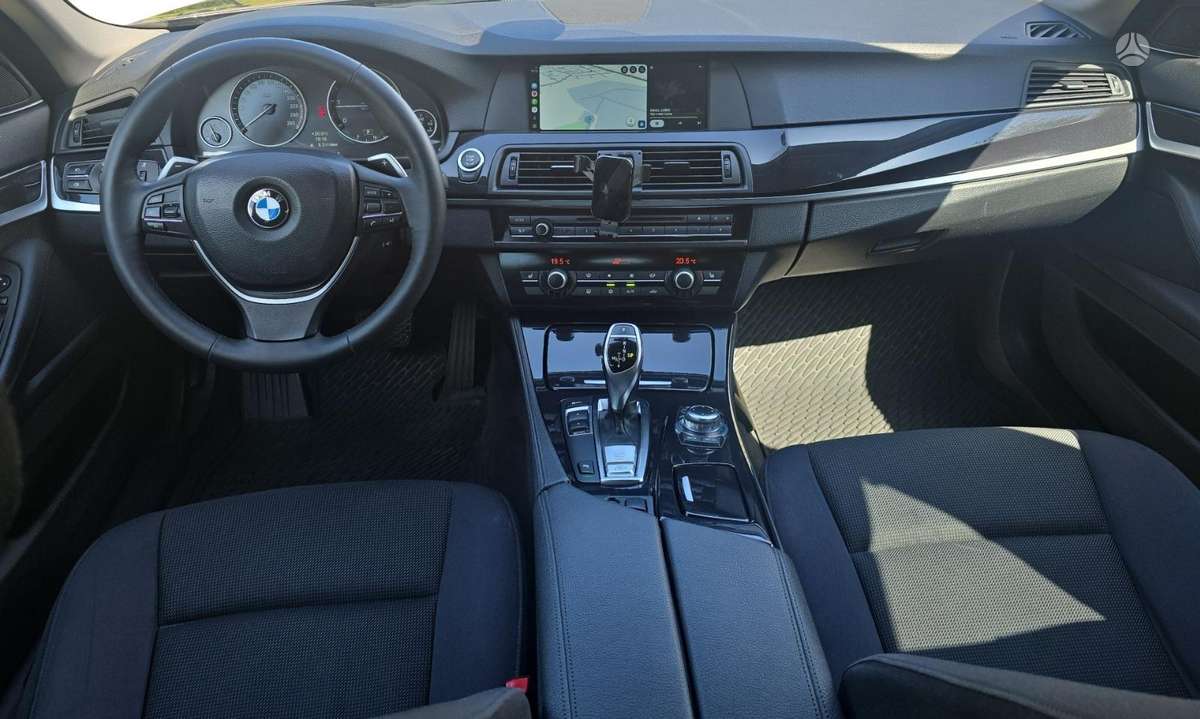 BMW 520, 2.0 l., Седан