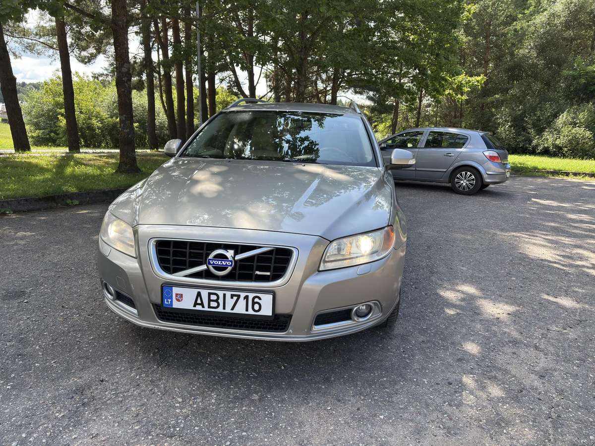 Volvo V70, 2.4 l., Универсал