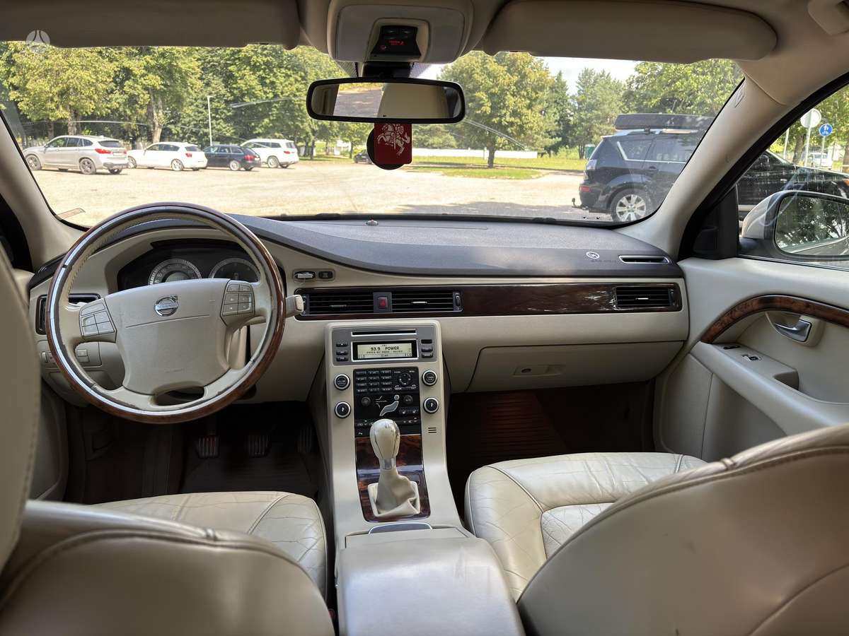 Volvo V70, 2.4 l., Универсал