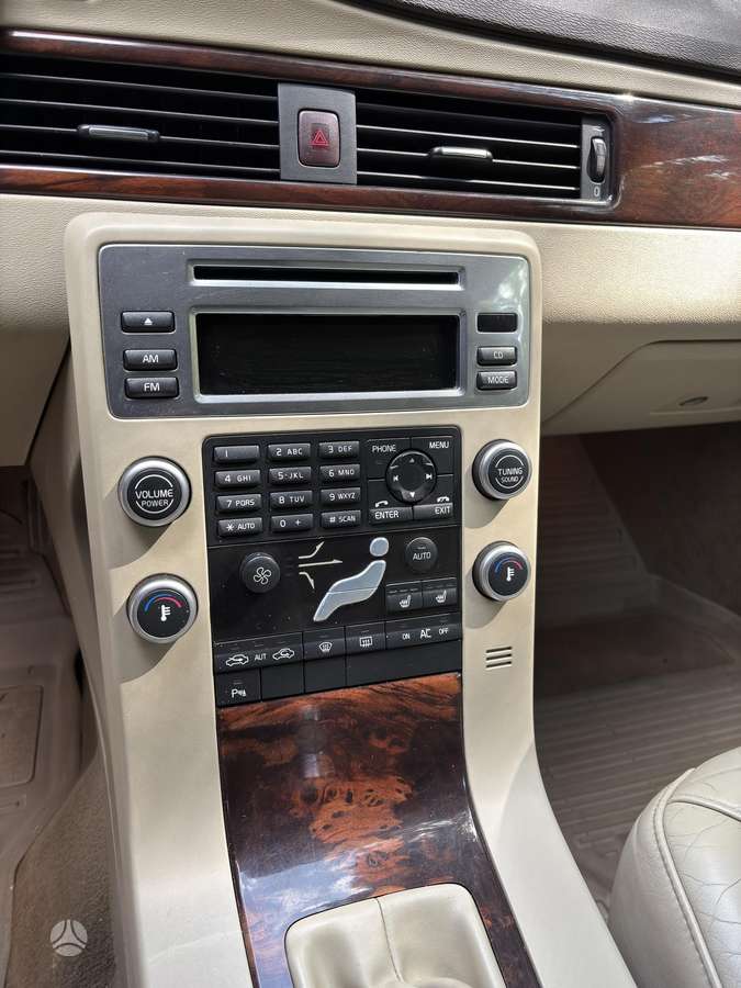 Volvo V70, 2.4 l., Универсал