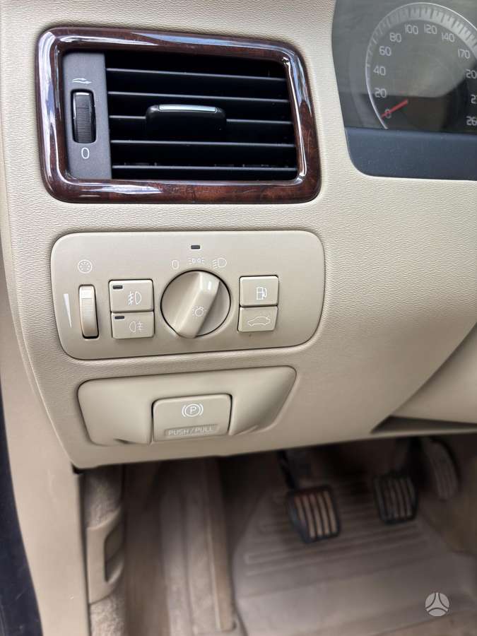 Volvo V70, 2.4 l., Универсал