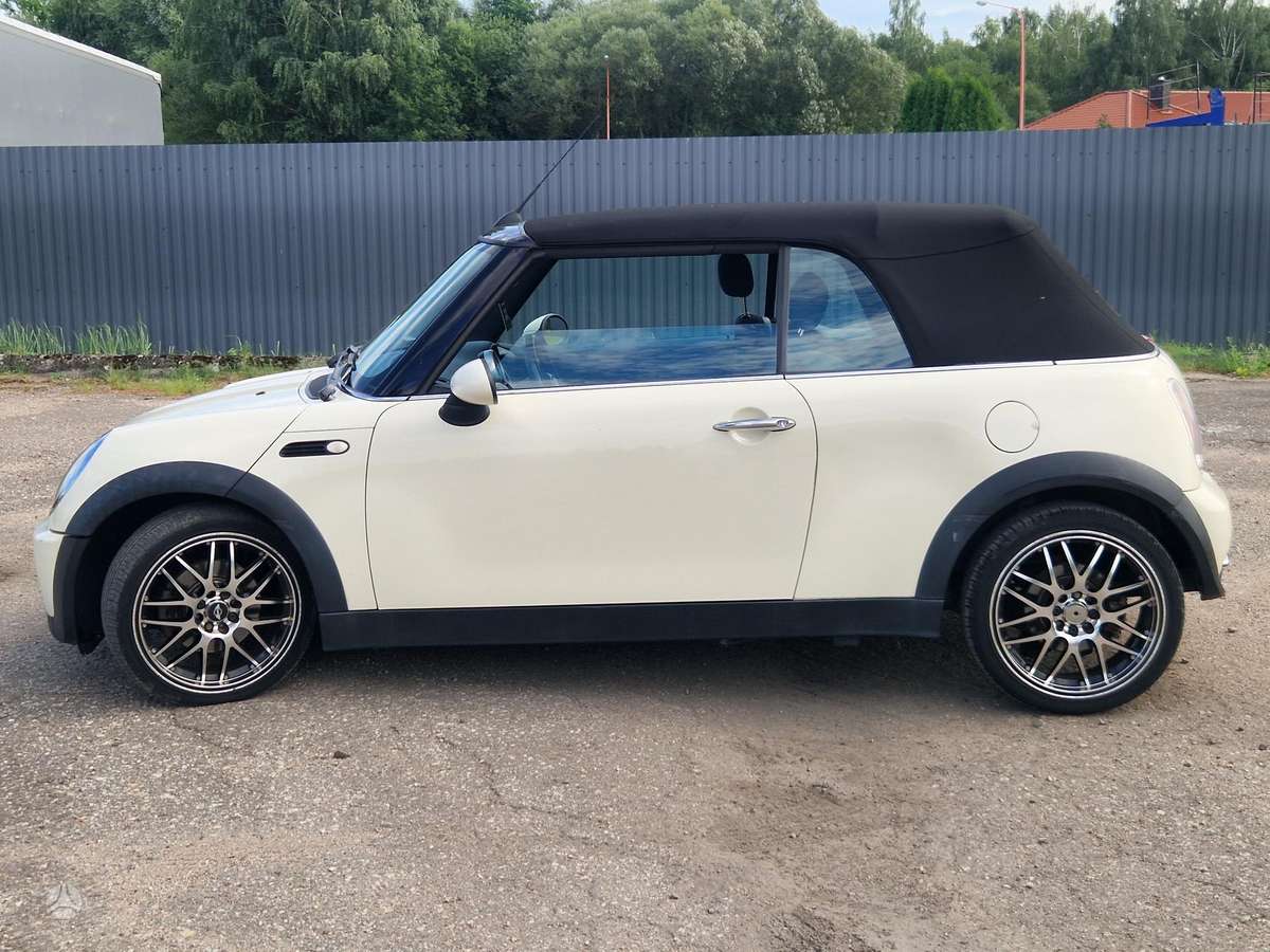 Mini Cooper, 1.6 l., convertible