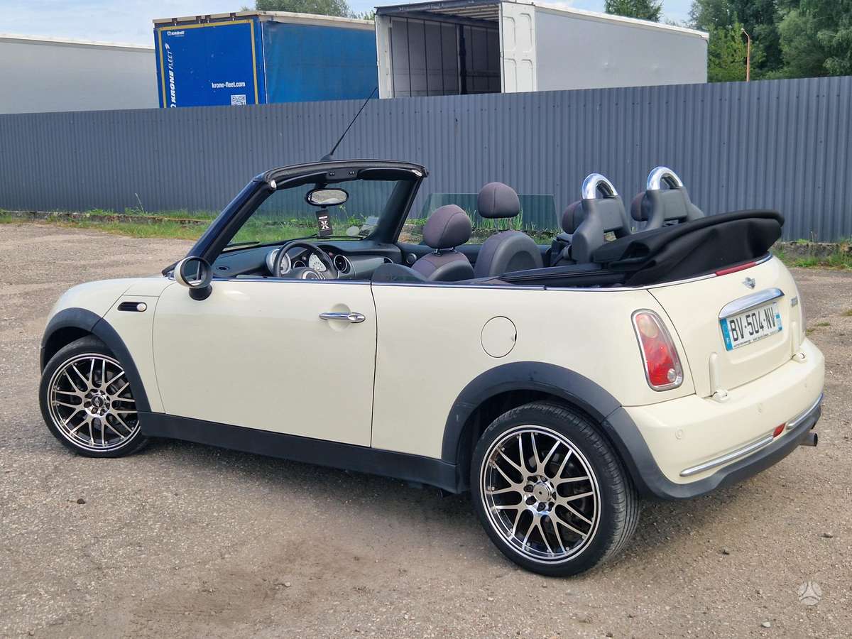 Mini Cooper, 1.6 l., convertible