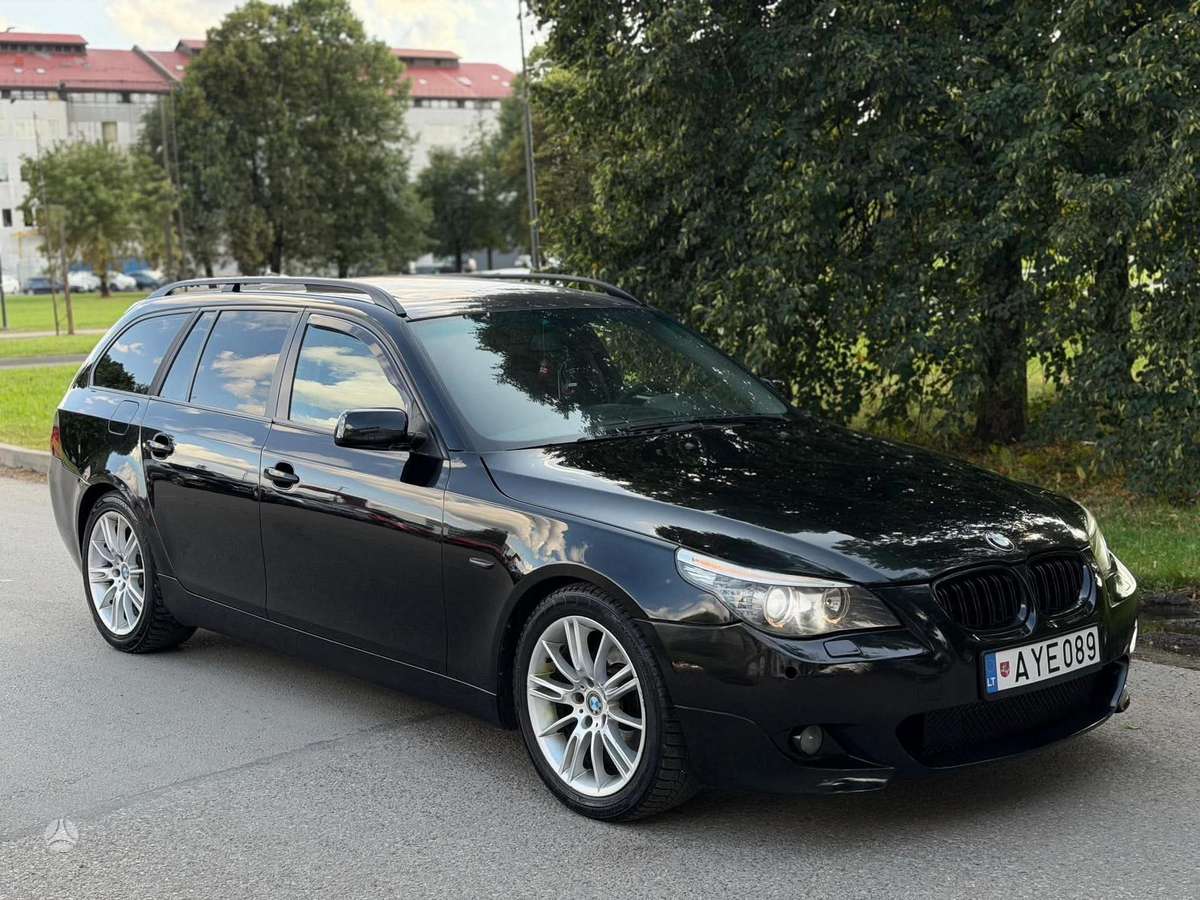 BMW 525, 2.5 l., Универсал