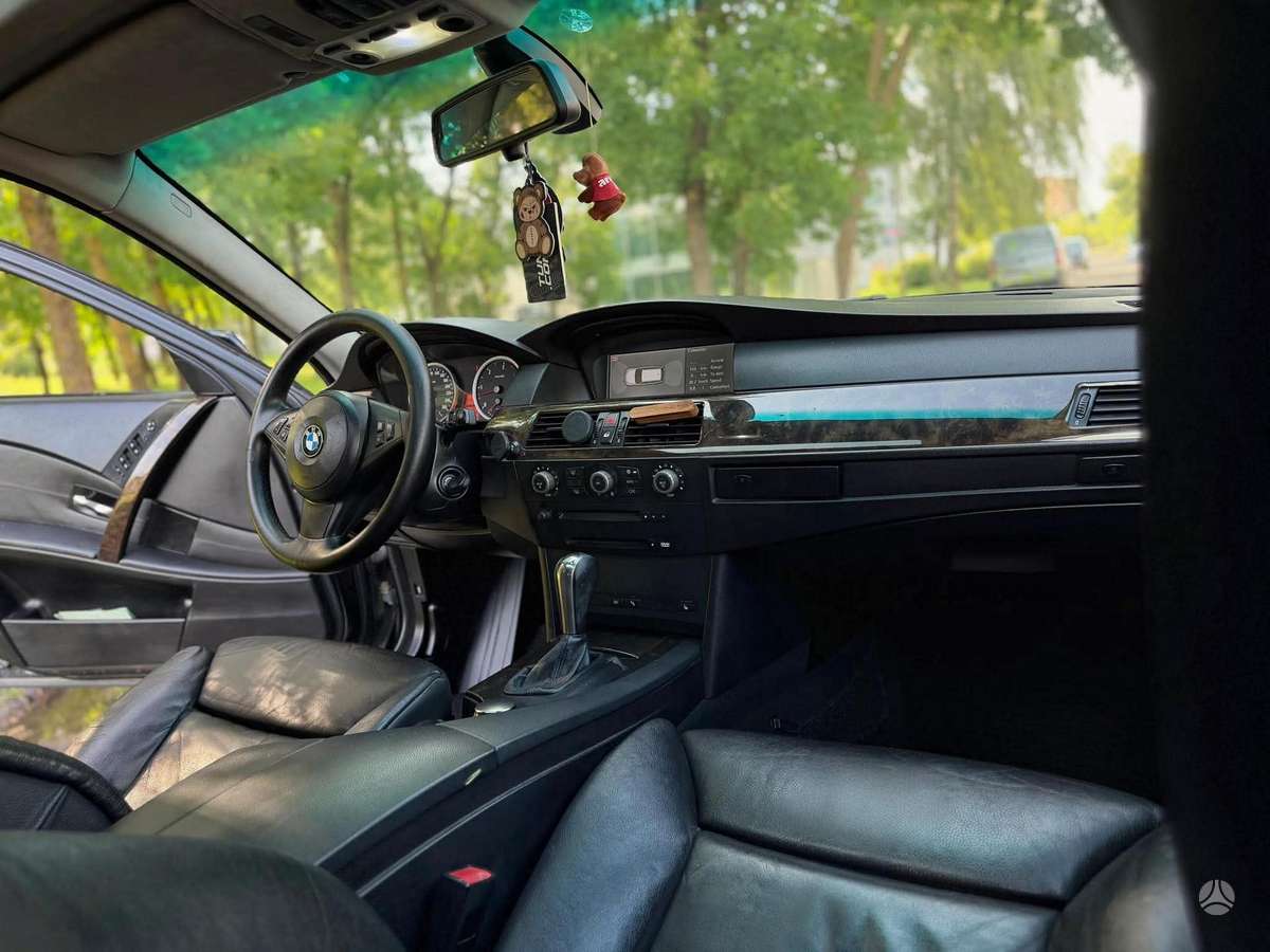 BMW 525, 2.5 l., Универсал