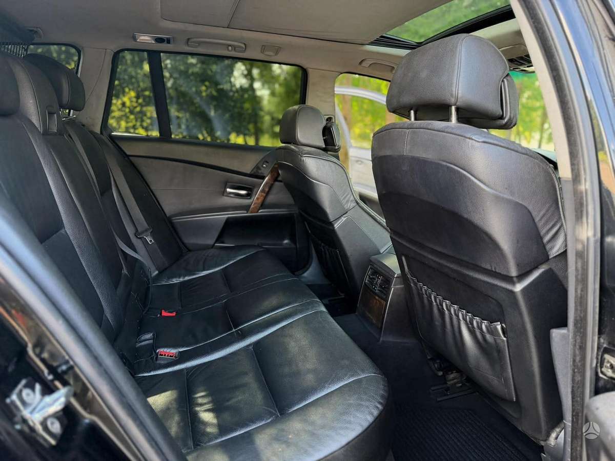 BMW 525, 2.5 l., Универсал