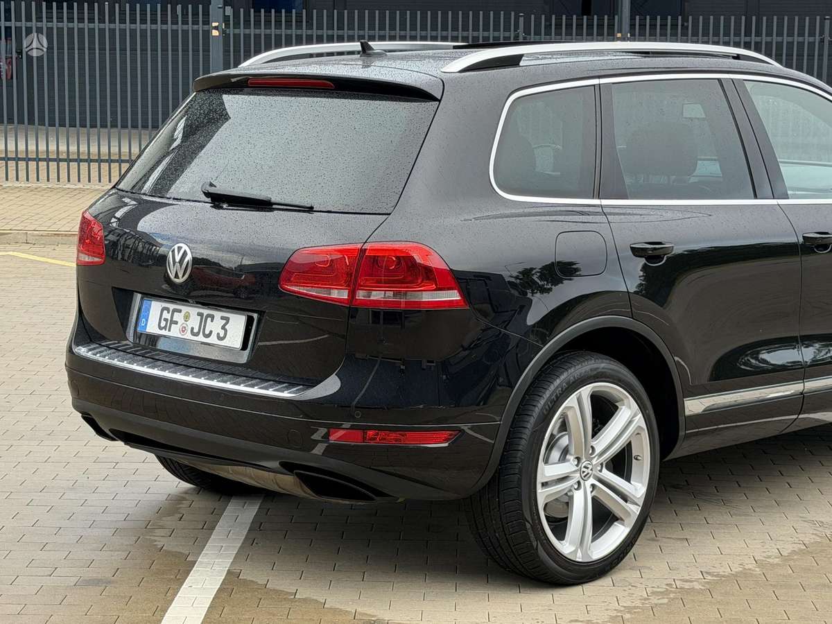 Volkswagen Touareg - 8