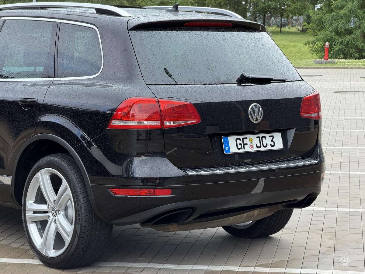 Volkswagen Touareg - 7