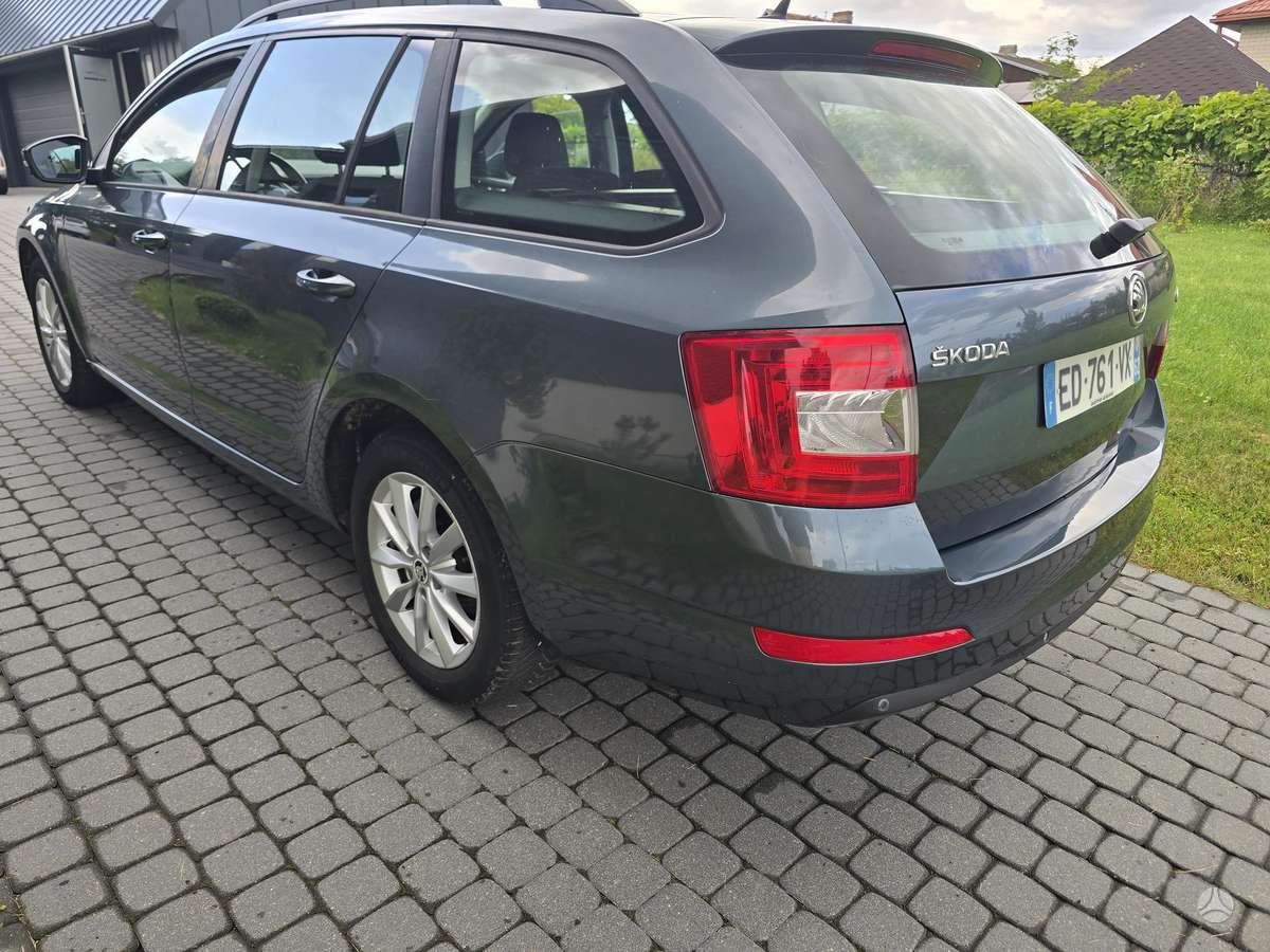 Škoda Octavia - 7