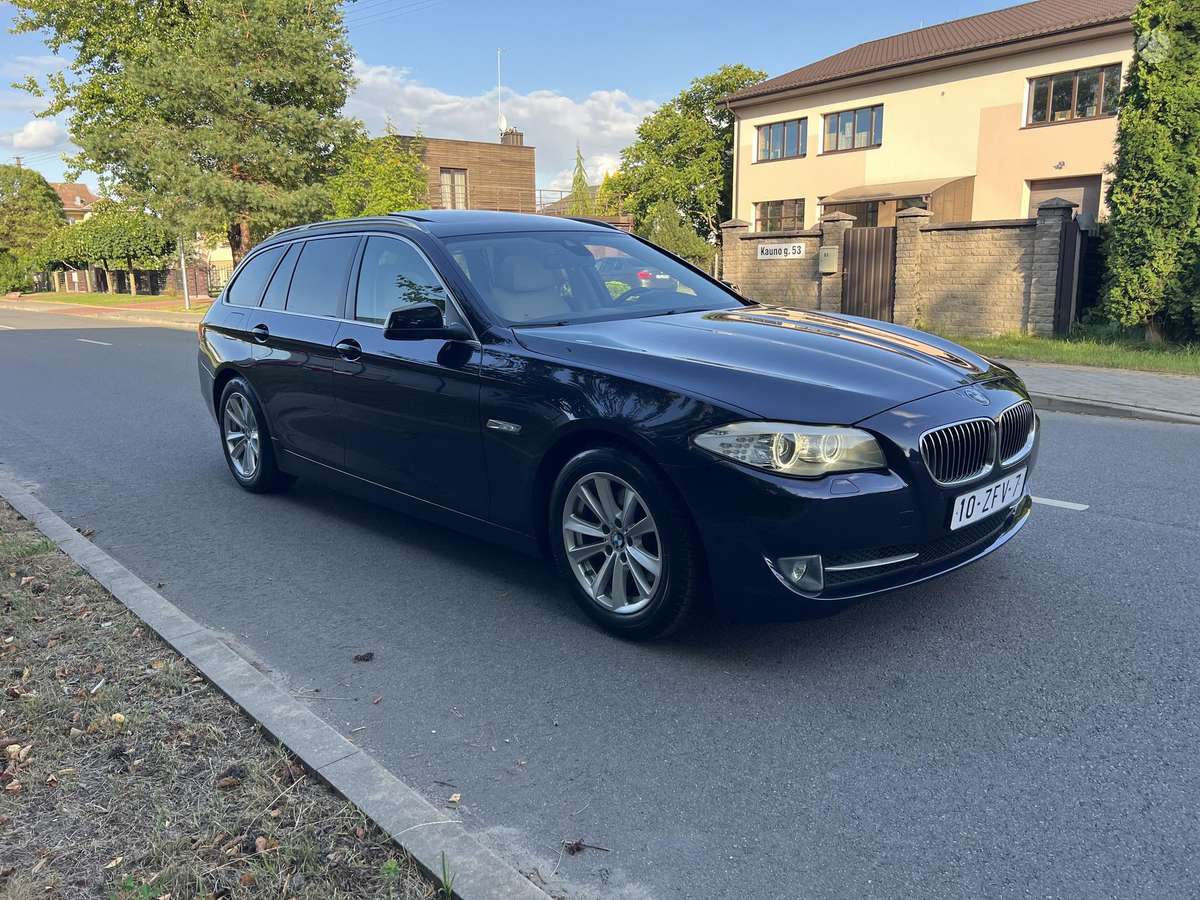 BMW 520, 2.0 l., Универсал