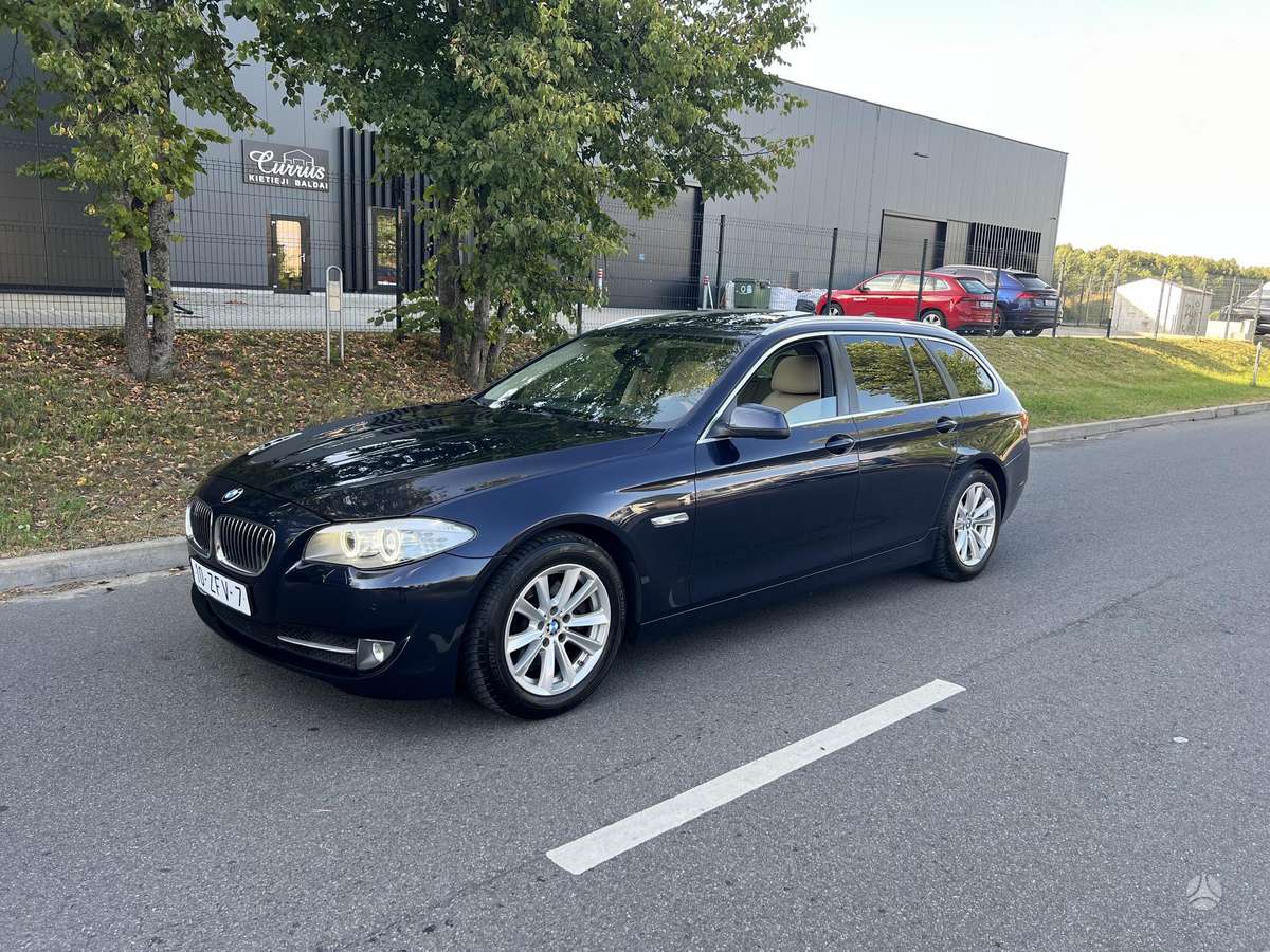 BMW 520, 2.0 l., Универсал