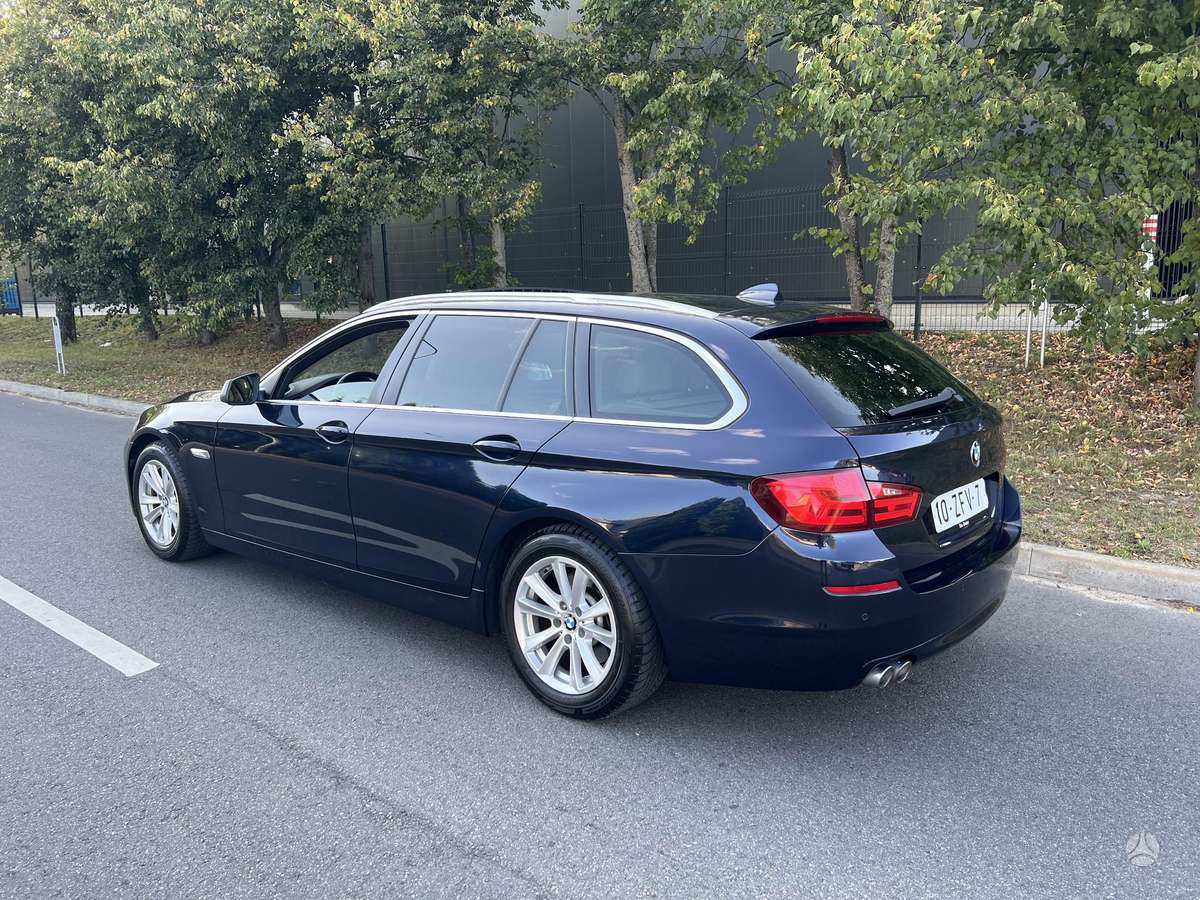 BMW 520, 2.0 l., wagon