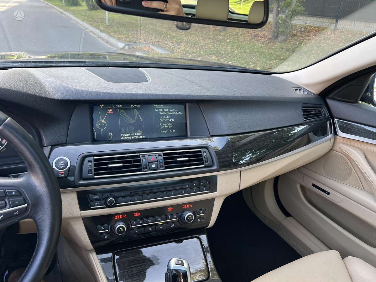 BMW 520, 2.0 l., wagon