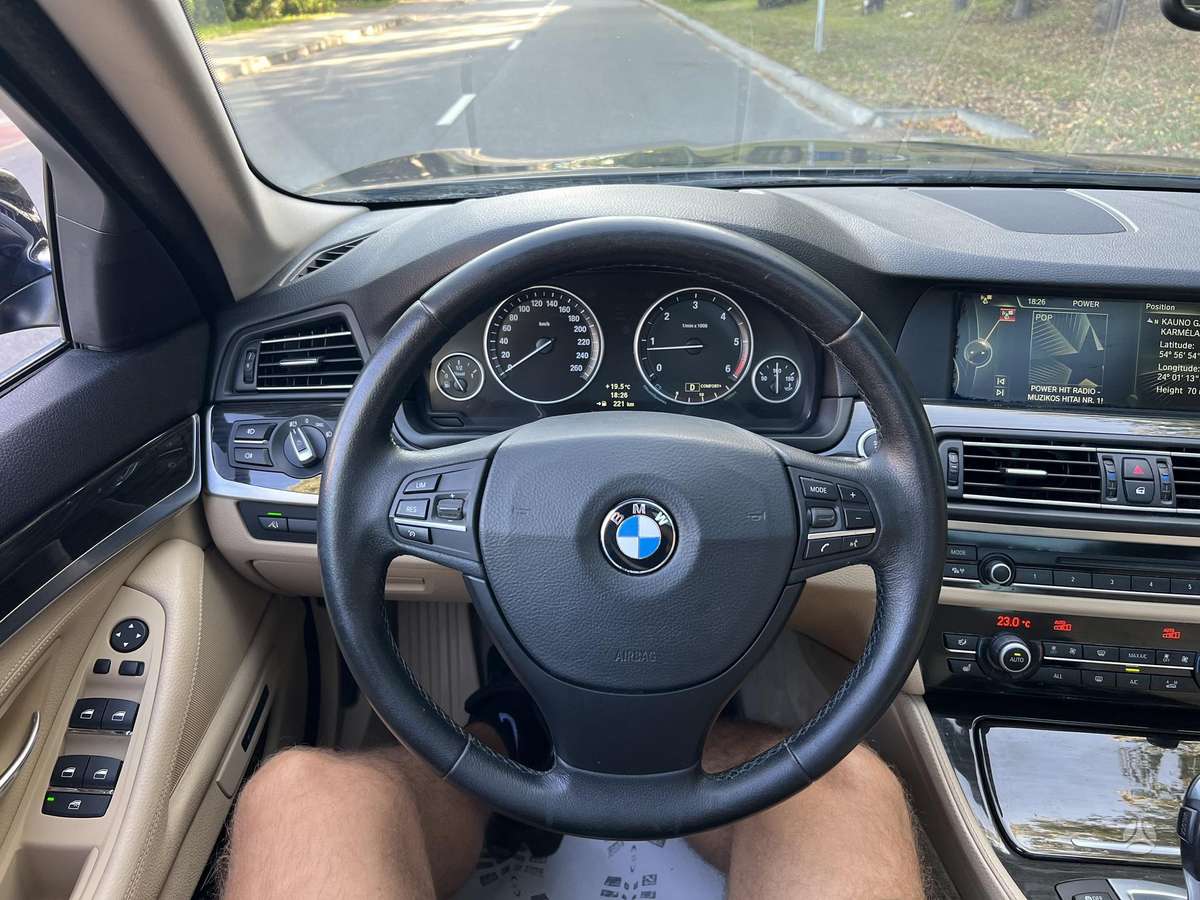 BMW 520, 2.0 l., wagon