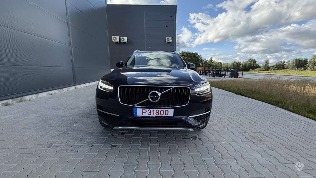 Volvo XC90 - 2