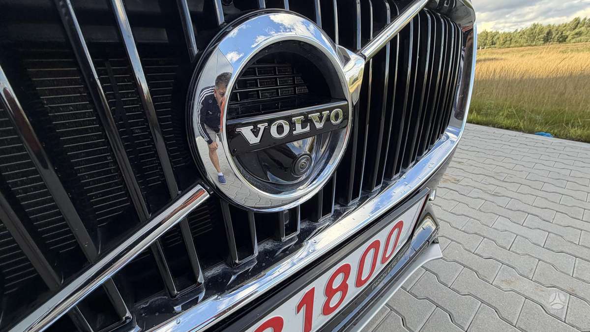Volvo XC90 - 9