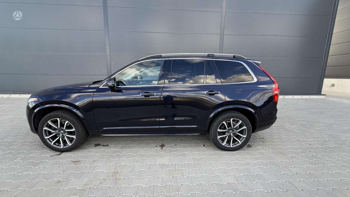 Volvo XC90 - 8