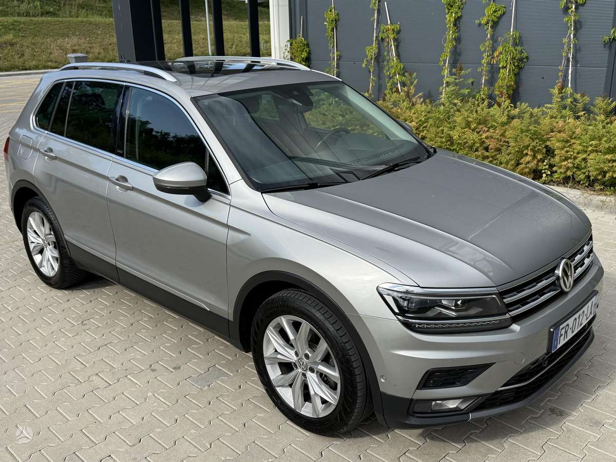 Volkswagen Tiguan - 2